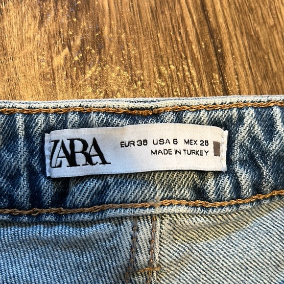 Zara 1975 High Rise Slim Flare Jeans with Slit - Picture 10 of 12